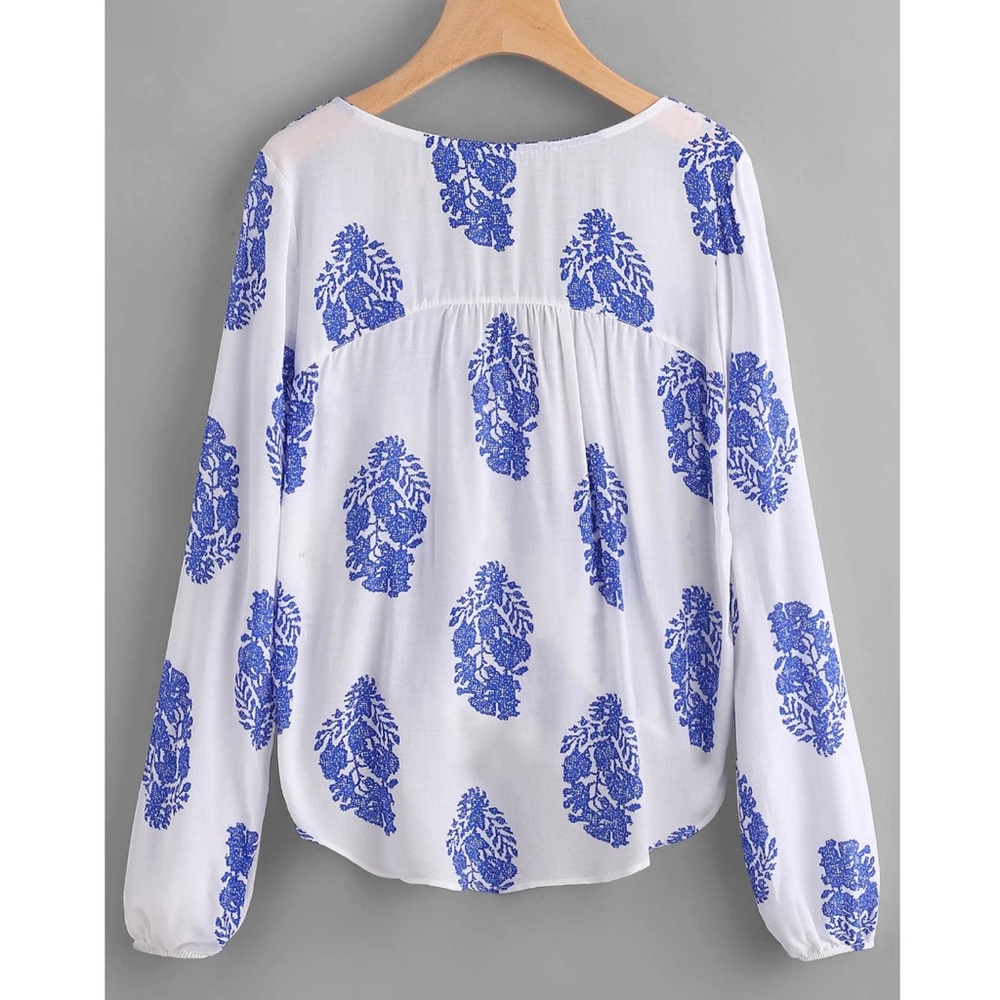 CLEO💙 boho printed white blue blouse long sleeve - Picture 3 of 4